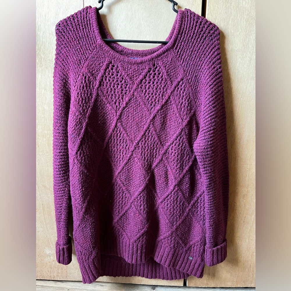 American Eagle Size Medium sweater